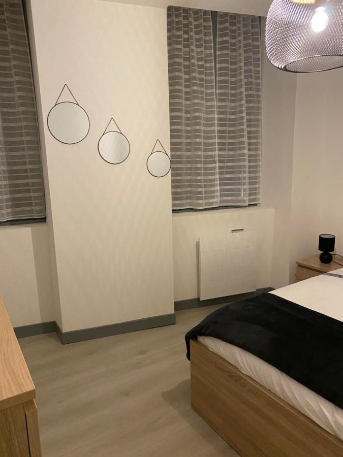Résidence avec un T3 un T2 et un STUDIO en Centre Ville d Argelès-Gazost Exterior foto